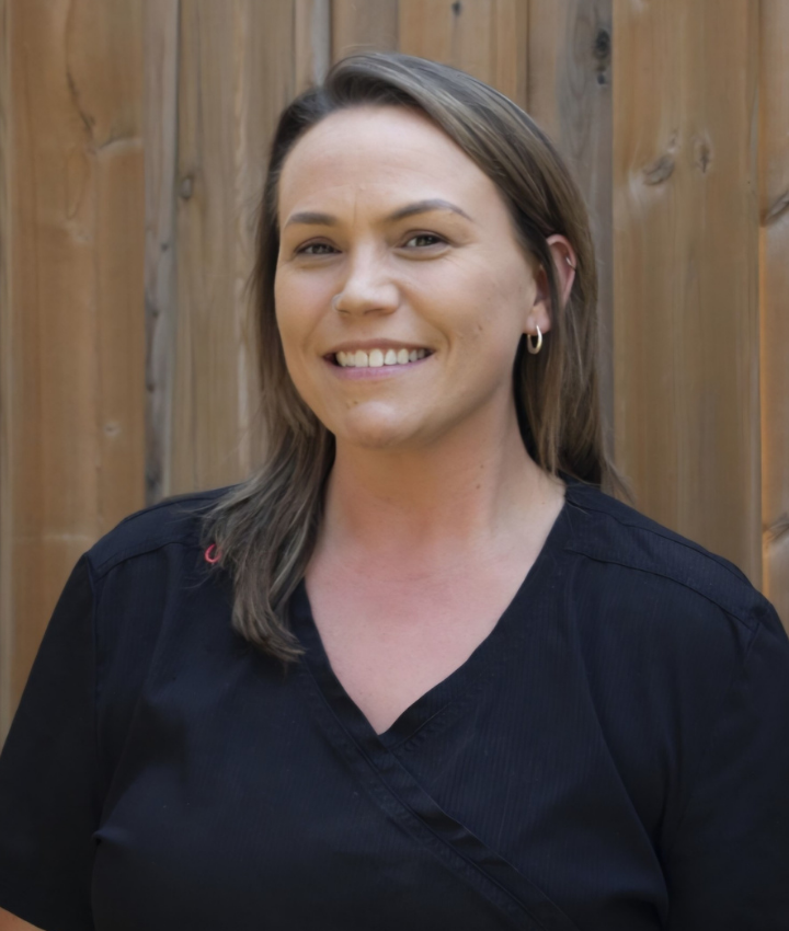 Portrait of Nikki H.